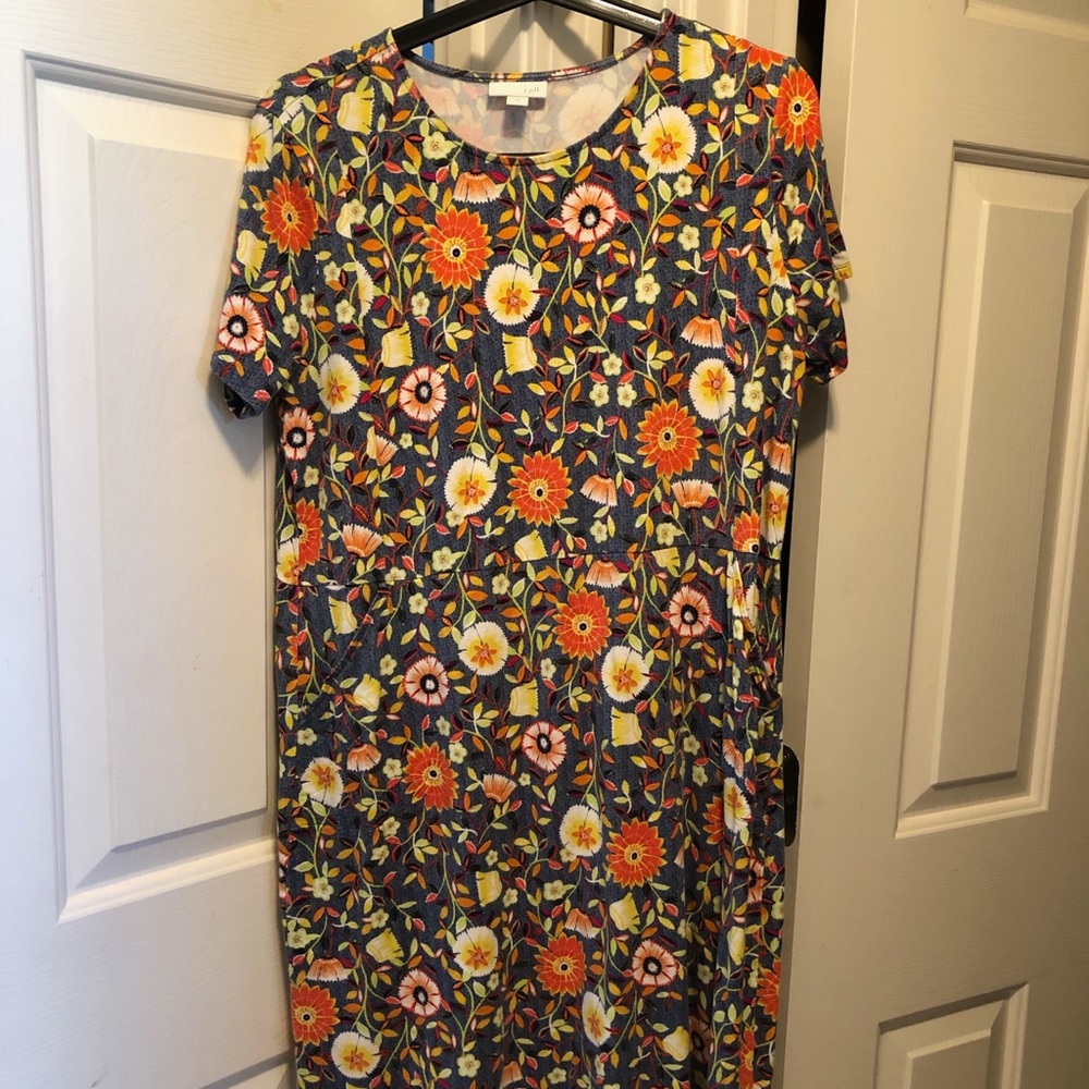 Floral Short Sleeve Dress